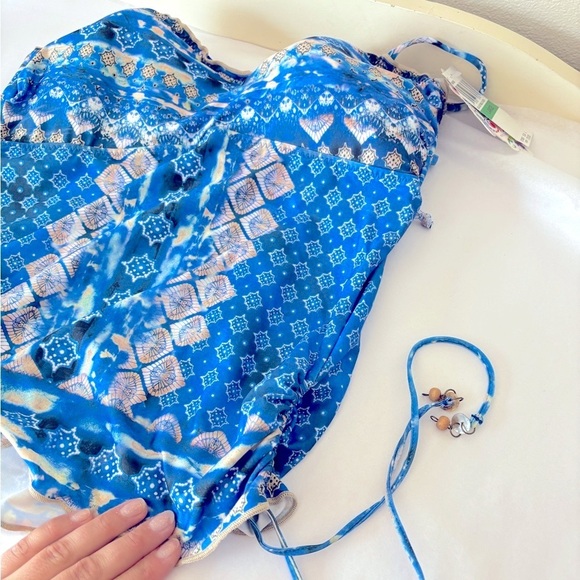 NWT BECCA Blue Patterned Bikini 2-piece Set Swim Tank Top + Bottom Size Large - Picture 2 of 10